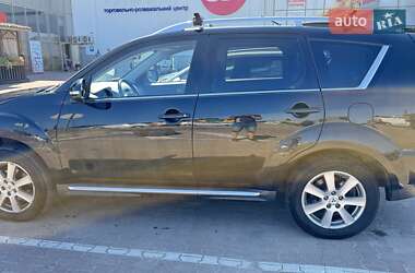 Внедорожник / Кроссовер Mitsubishi Outlander 2009 в 