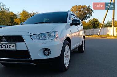 Внедорожник / Кроссовер Mitsubishi Outlander 2008 в Березовке