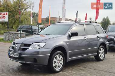 Позашляховик / Кросовер Mitsubishi Outlander 2005 в Бердичеві