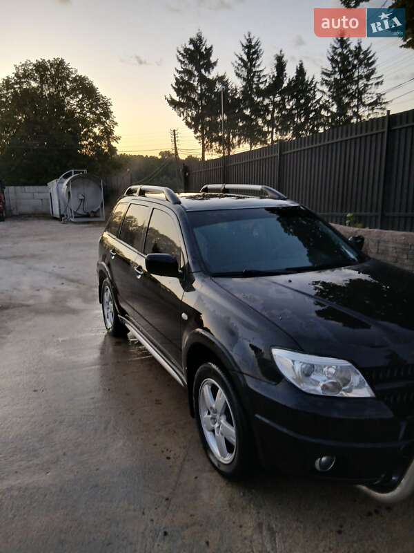 Внедорожник / Кроссовер Mitsubishi Outlander 2008 в Тернополе