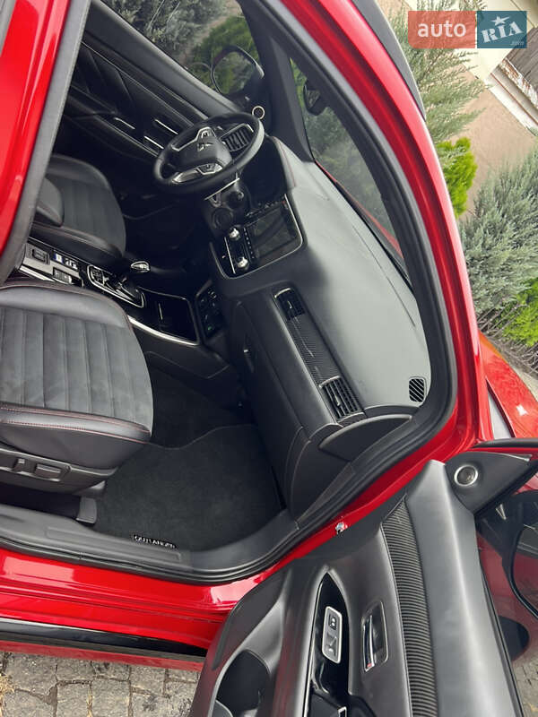 Внедорожник / Кроссовер Mitsubishi Outlander 2021 в Днепре