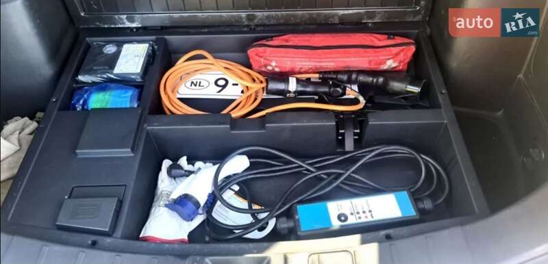 Внедорожник / Кроссовер Mitsubishi Outlander 2014 в Харькове фото 10 Внедорожник / Кроссовер Mitsubishi Outlander 2014 в Харькове