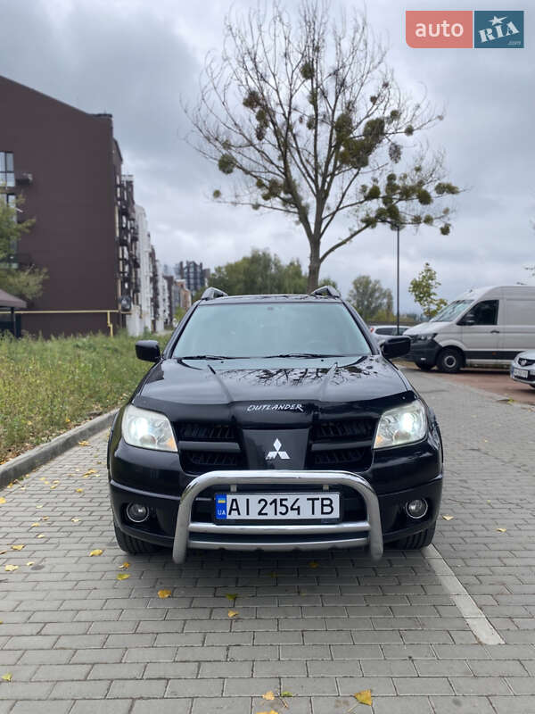 Внедорожник / Кроссовер Mitsubishi Outlander 2008 в Белогородке