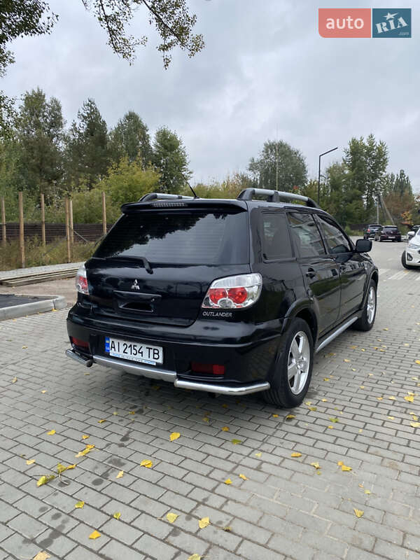 Внедорожник / Кроссовер Mitsubishi Outlander 2008 в Белогородке