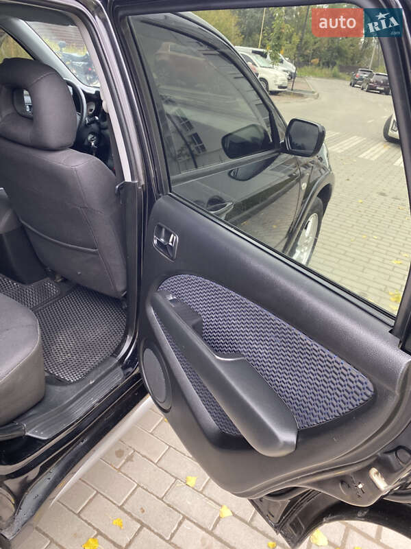 Внедорожник / Кроссовер Mitsubishi Outlander 2008 в Белогородке