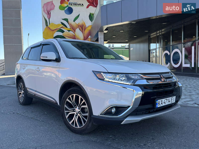 Mitsubishi Outlander 2017