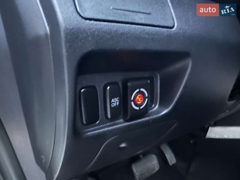 Внедорожник / Кроссовер Mitsubishi Outlander 2010 в Киеве