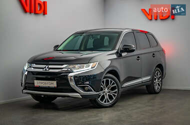 Внедорожник / Кроссовер Mitsubishi Outlander 2018 в Киеве