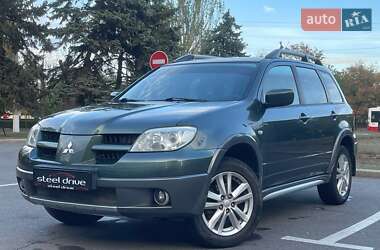 Позашляховик / Кросовер Mitsubishi Outlander 2006 в Миколаєві