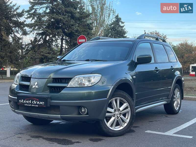 Mitsubishi Outlander 2006