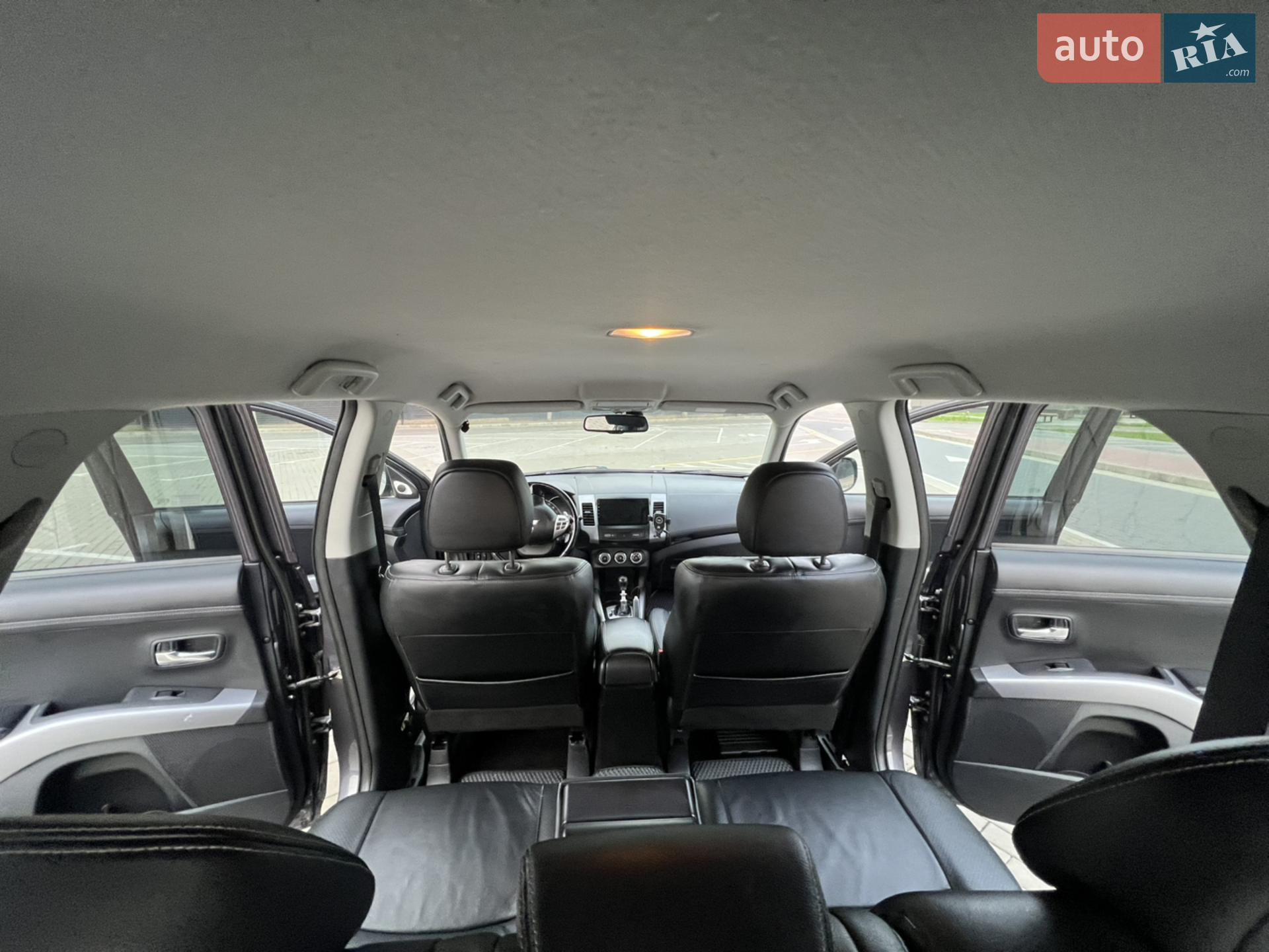 2011 Mitsubishi Outlander - мініатюра 30