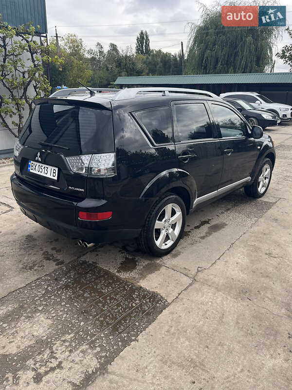 Внедорожник / Кроссовер Mitsubishi Outlander 2007 в Хмельницком