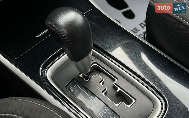 Позашляховик / Кросовер Mitsubishi Outlander 2019 в Львові фото 18 Позашляховик / Кросовер Mitsubishi Outlander 2019 в Львові