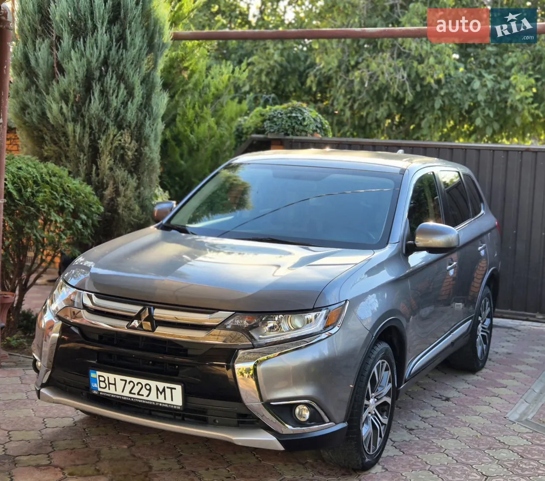 2017 Mitsubishi Outlander - мініатюра 24