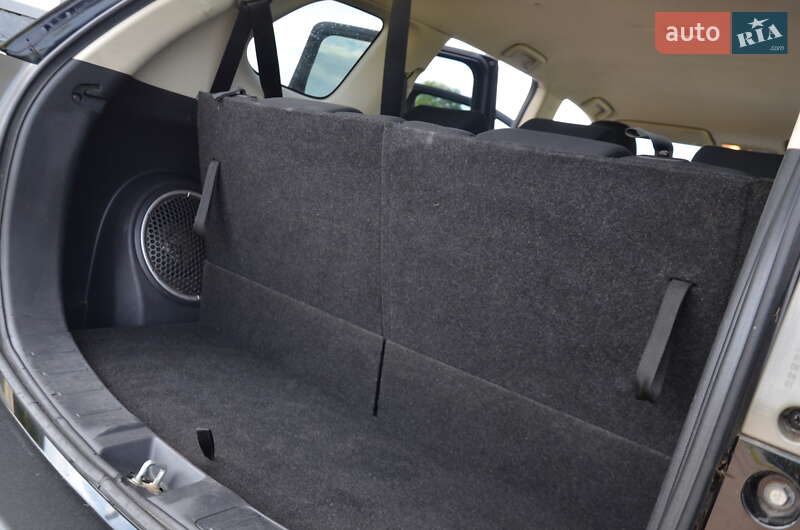 Внедорожник / Кроссовер Mitsubishi Outlander 2013 в Дрогобыче
