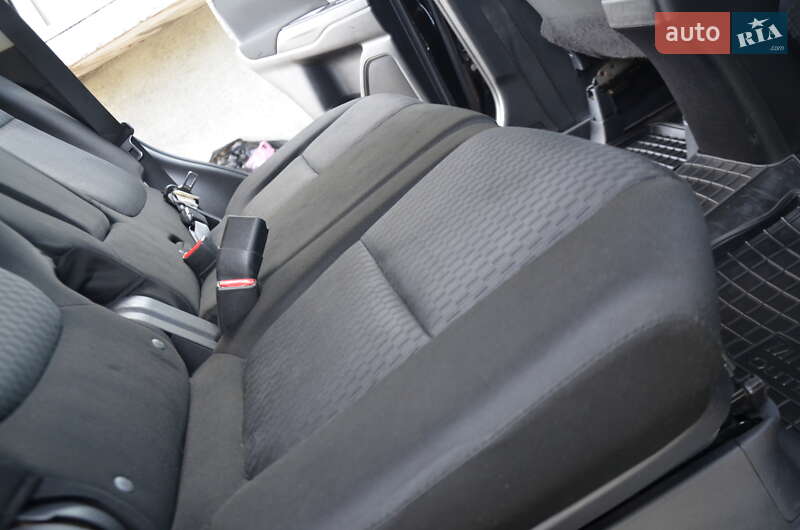 Внедорожник / Кроссовер Mitsubishi Outlander 2013 в Дрогобыче