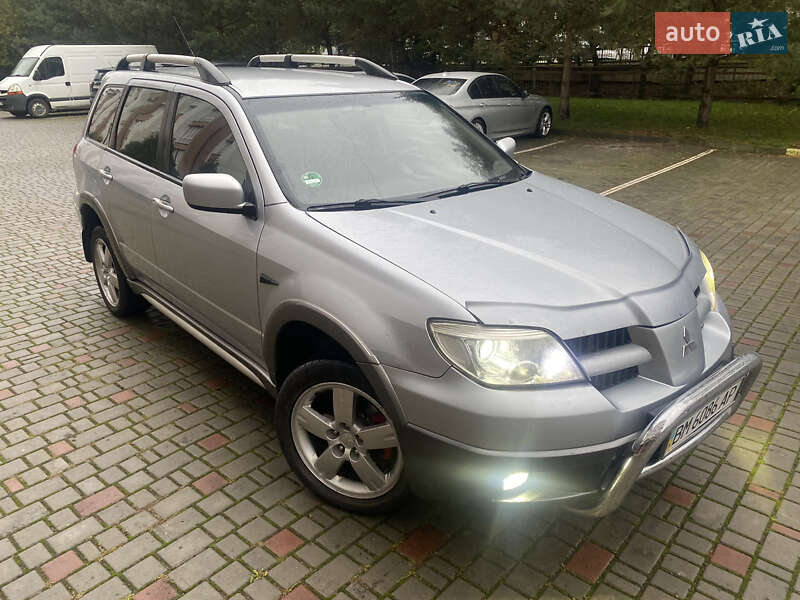 Mitsubishi Outlander 2006