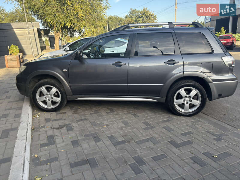 Mitsubishi Outlander 2004 Mitsubishi Outlander 2004