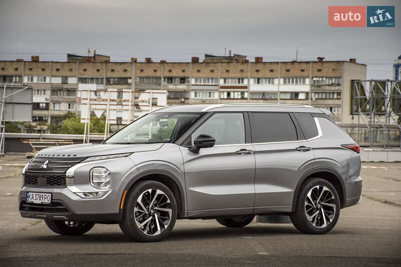 Позашляховик / Кросовер Mitsubishi Outlander 2021 в Києві фото 3 Позашляховик / Кросовер Mitsubishi Outlander 2021 в Києві