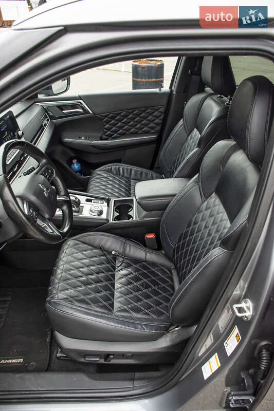 Позашляховик / Кросовер Mitsubishi Outlander 2021 в Києві фото 21 Позашляховик / Кросовер Mitsubishi Outlander 2021 в Києві