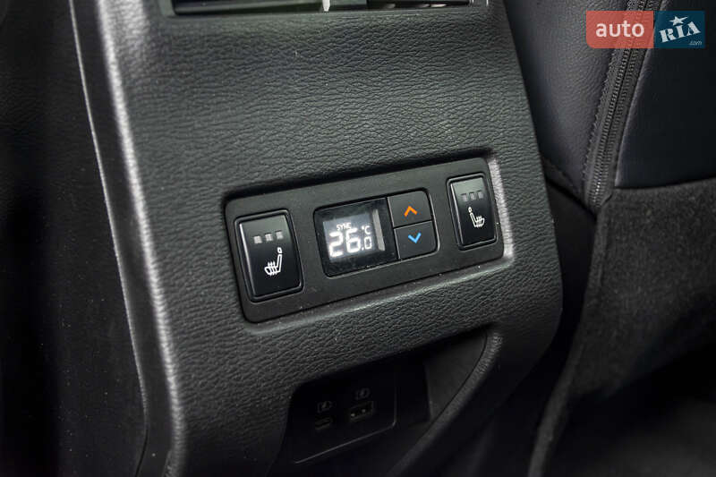 Позашляховик / Кросовер Mitsubishi Outlander 2021 в Києві фото 24 Позашляховик / Кросовер Mitsubishi Outlander 2021 в Києві