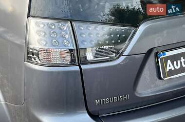 Внедорожник / Кроссовер Mitsubishi Outlander 2007 в 