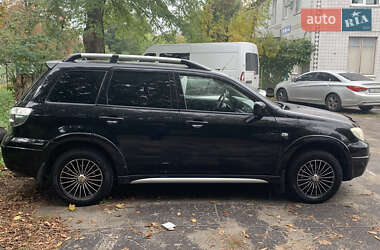 Внедорожник / Кроссовер Mitsubishi Outlander 2006 в Василькове