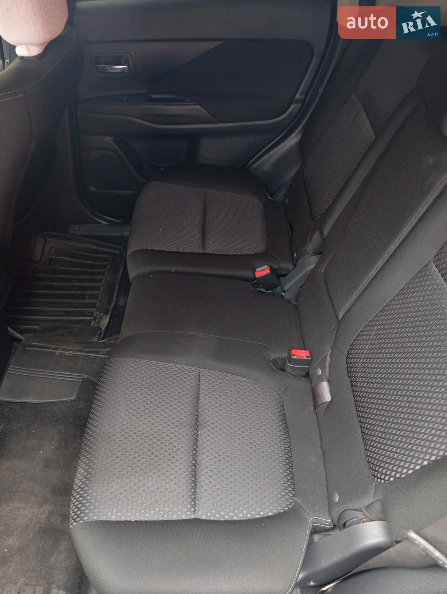 2017 Mitsubishi Outlander - мініатюра 3