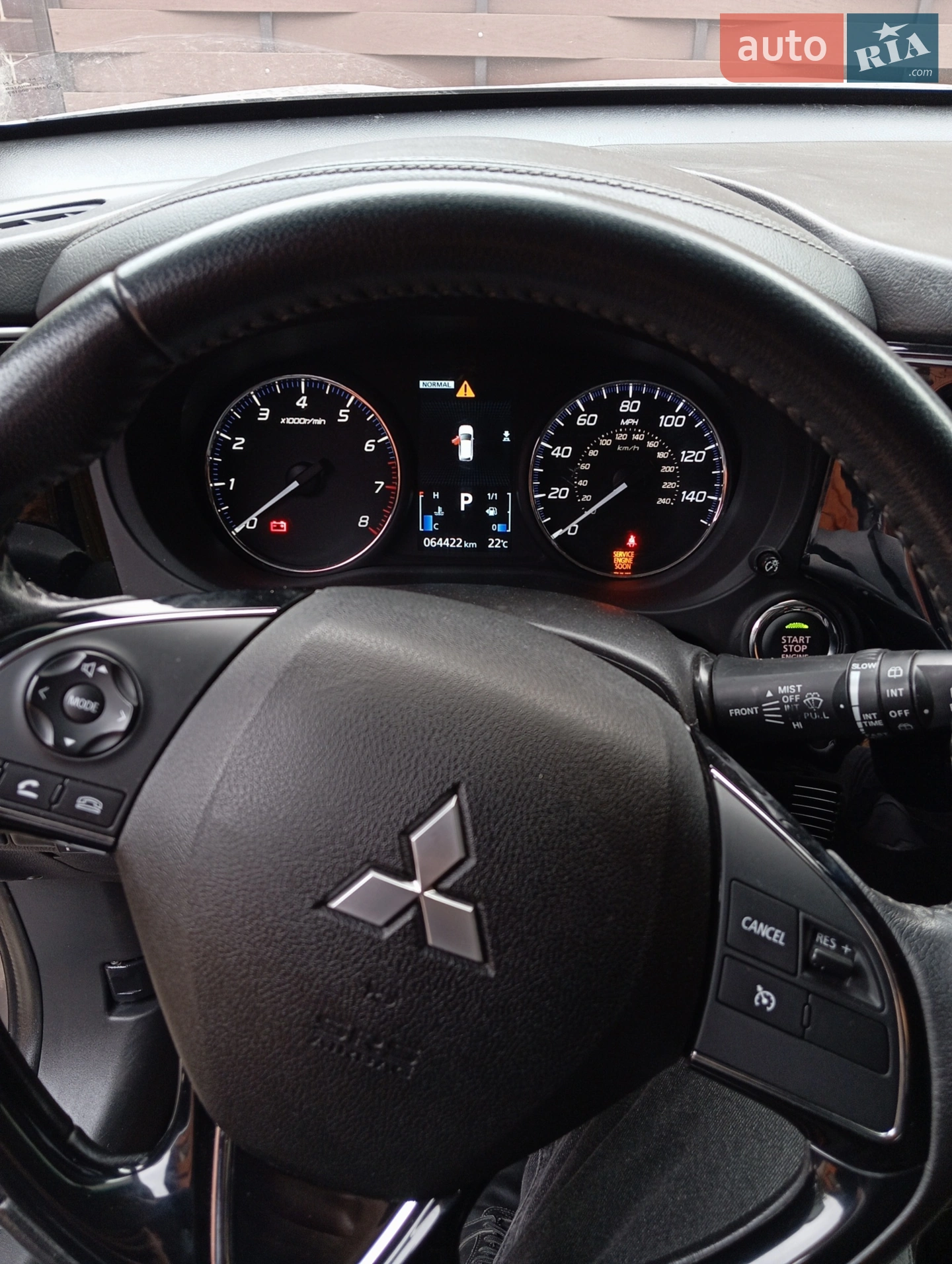 2017 Mitsubishi Outlander - мініатюра 12