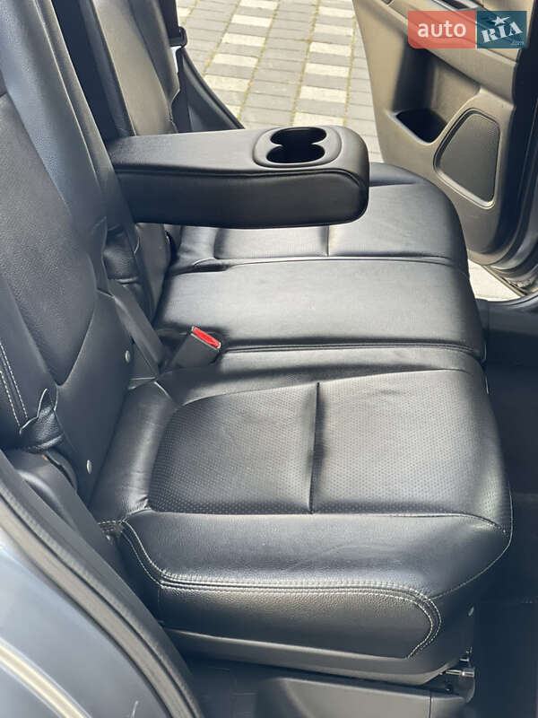 Внедорожник / Кроссовер Mitsubishi Outlander 2014 в Стрые