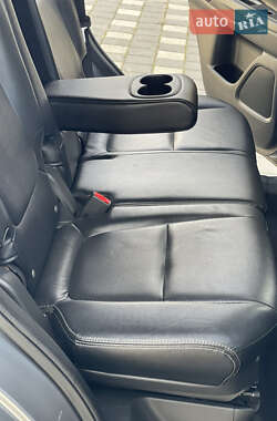Внедорожник / Кроссовер Mitsubishi Outlander 2014 в 