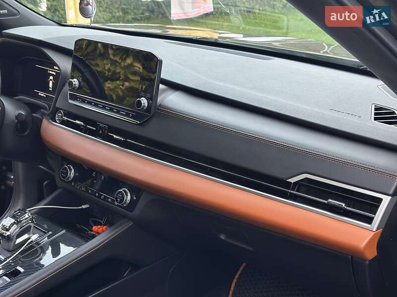 Внедорожник / Кроссовер Mitsubishi Outlander 2021 в Одессе