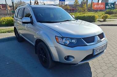 Внедорожник / Кроссовер Mitsubishi Outlander 2008 в Львове