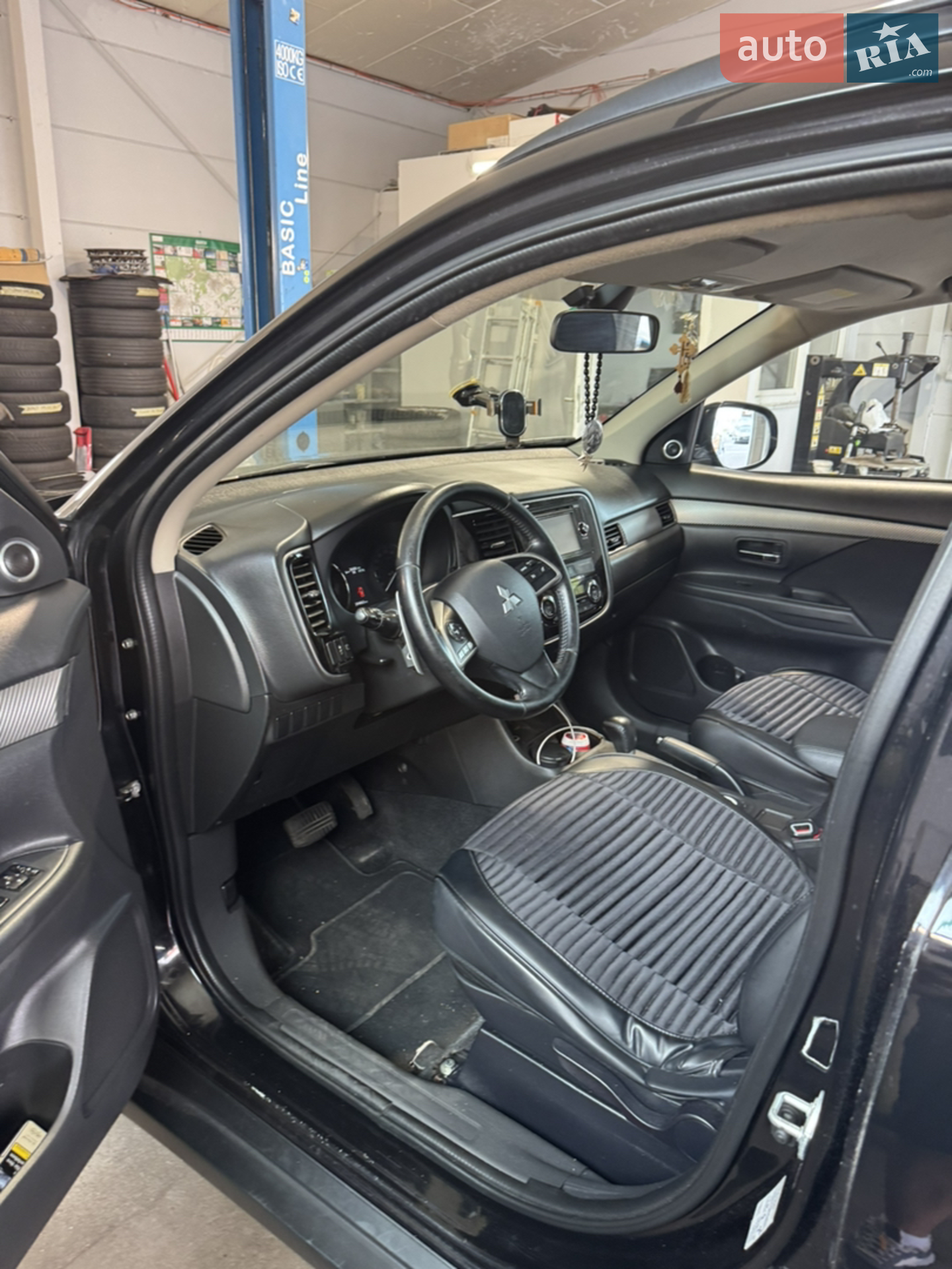 2012 Mitsubishi Outlander - мініатюра 2