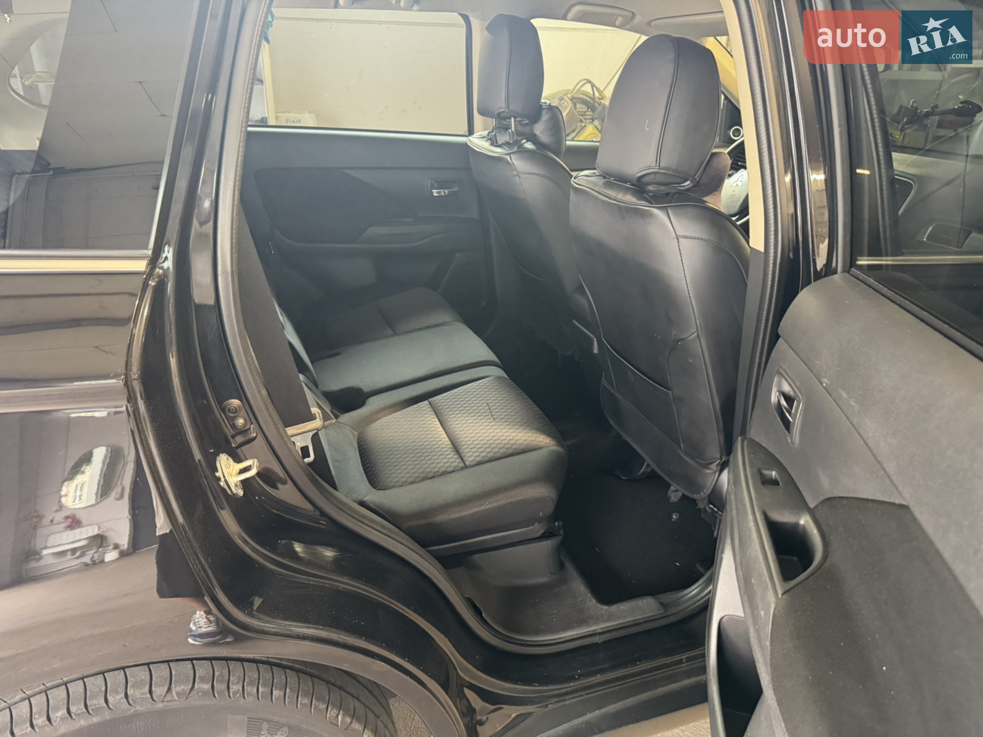 2012 Mitsubishi Outlander - мініатюра 7