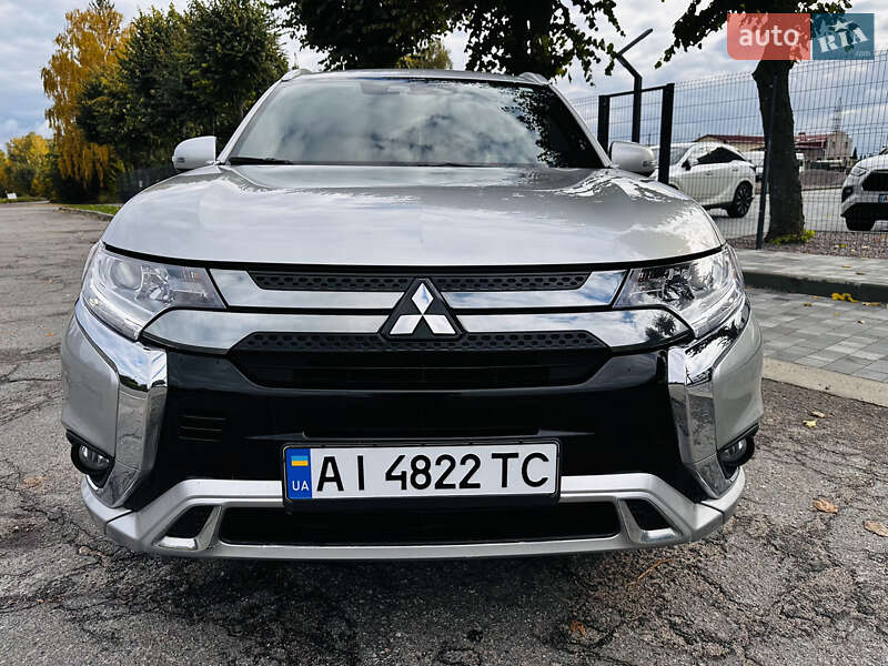 Внедорожник / Кроссовер Mitsubishi Outlander 2022 в Белой Церкви фото 16 Внедорожник / Кроссовер Mitsubishi Outlander 2022 в Белой Церкви