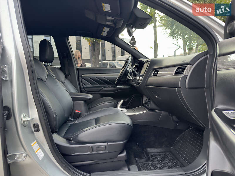 Внедорожник / Кроссовер Mitsubishi Outlander 2022 в Белой Церкви фото 35 Внедорожник / Кроссовер Mitsubishi Outlander 2022 в Белой Церкви