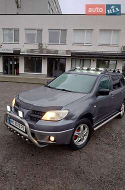 Внедорожник / Кроссовер Mitsubishi Outlander 2006 в  фото 12 Внедорожник / Кроссовер Mitsubishi Outlander 2006 в