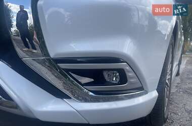 Внедорожник / Кроссовер Mitsubishi Outlander 2020 в 