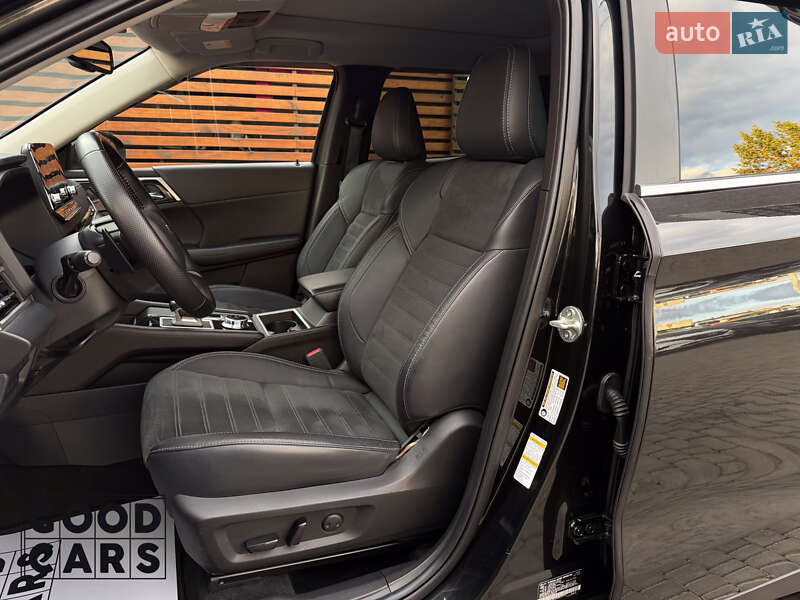 Внедорожник / Кроссовер Mitsubishi Outlander 2022 в Одессе