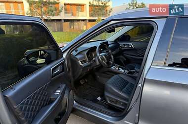 Внедорожник / Кроссовер Mitsubishi Outlander 2022 в 