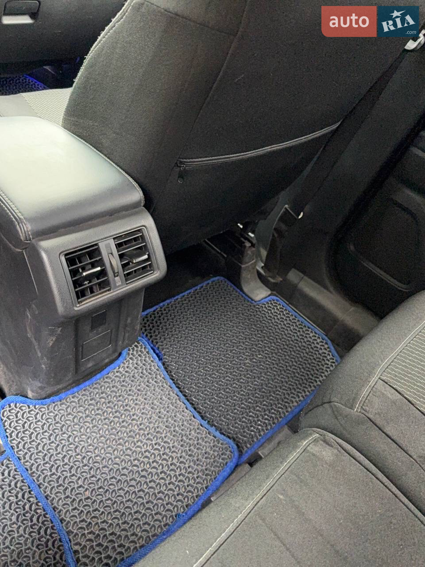 2018 Mitsubishi Outlander - мініатюра 30