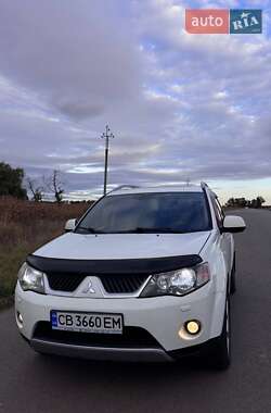 Позашляховик / Кросовер Mitsubishi Outlander 2009 в Прилуках