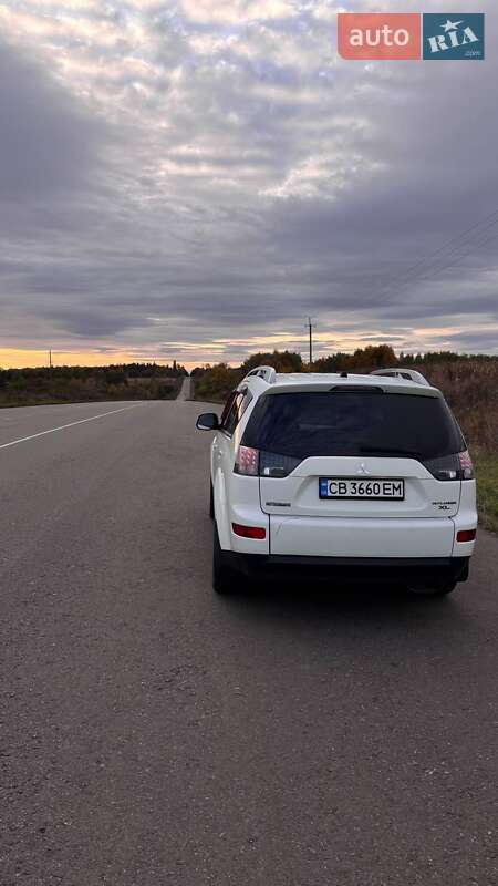 Позашляховик / Кросовер Mitsubishi Outlander 2009 в Прилуках