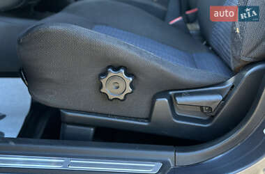 Внедорожник / Кроссовер Mitsubishi Outlander 2008 в 