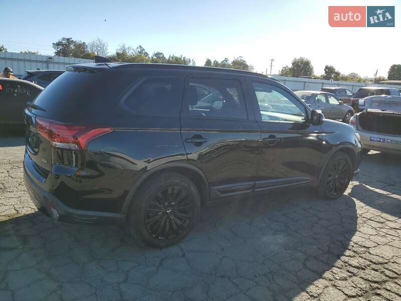 Внедорожник / Кроссовер Mitsubishi Outlander 2019 в Днепре