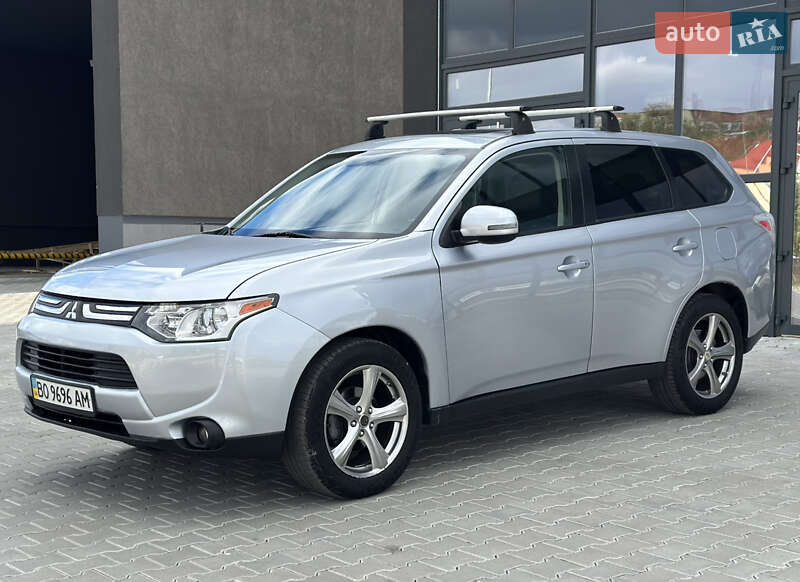 Внедорожник / Кроссовер Mitsubishi Outlander 2013 в Тернополе