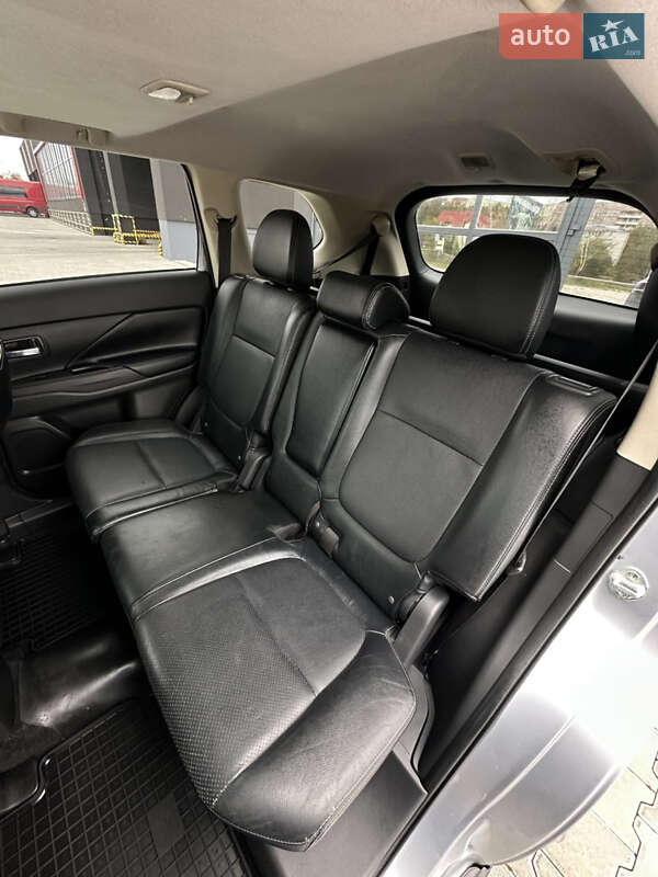 Внедорожник / Кроссовер Mitsubishi Outlander 2013 в Тернополе