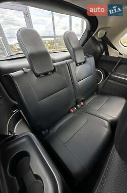 Внедорожник / Кроссовер Mitsubishi Outlander 2013 в 