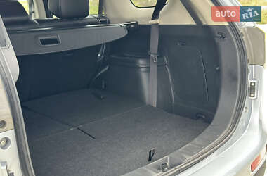 Внедорожник / Кроссовер Mitsubishi Outlander 2013 в 